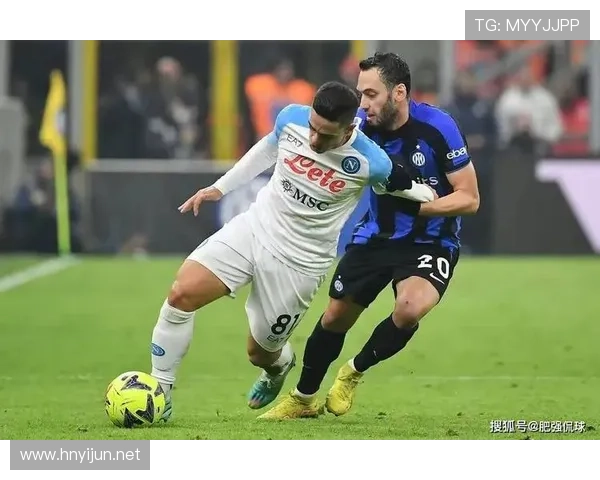 国米三中卫困局显现，赛季中期表现波动加剧，稳健防守对球队节奏形成挑战