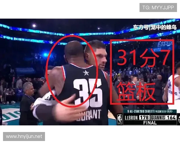 凯蒂·莱德基泳池边拿的那杯星巴克居然比我一个月工资还贵？